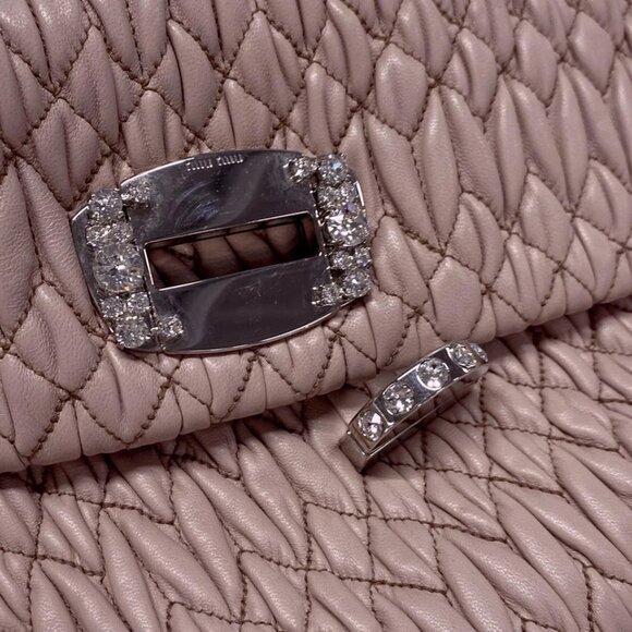miumiu Miu Crystal/Matelasse Cameo (pink) Leather Shoulder Bag 595-051525 - Picture 9 of 14